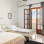 Marias Seaside Apartahotel Acharavi (Corfu)