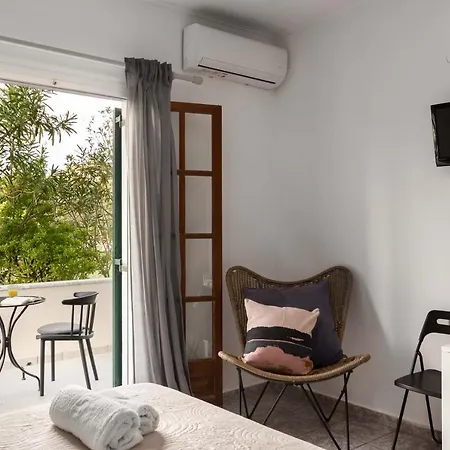Marias Seaside Hotel de apartamente Acharavi (Corfu)